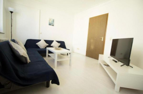 home2stay Worker Apartment Merklingen Kitchen Wifi Smart TV Parking